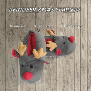 Pantuflas de casa de felpa para mujer y hombre, diseño navideño de reno, 3D, antideslizantes, para invierno y otoño, de algodón. - Product Image 2