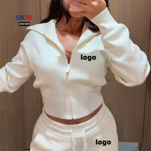 Set Due Pezzi da Donna con Logo Personalizzato, Pantaloni Cargo Jogger e Tuta Slim Fit, Abbigliamento Designer - Product Image 1
