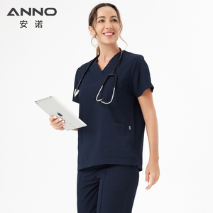 Nuova Divisa Medica ANNO Elegante e Personalizzabile, Morbida, a Maniche Corte, Unisex per Dentisti - Product Image 5