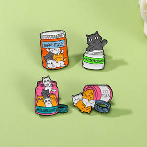 YINI Cat dalam toples seng logam campuran Enamel Pin-Epoxy dilapisi kucing palsu lencana dengan slogan lucu, hadiah unik untuk penggemar kucing - Product Image 4