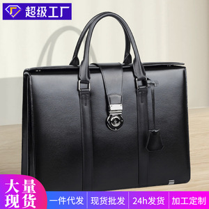 กระเป๋าเอกสารผู้ชาย Schwarz Aiden ขนาด 15 นิ้ว หนังแท้ พร้อมกุญแจรหัส สำหรับธุรกิจและการเดินทาง ใส่แล็ปท็อปได้ - Product Image 5