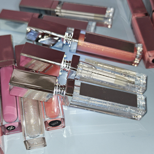 Super Fashional <strong>Mirror</strong> LED <strong>Light</strong> <strong>Lip</strong> <strong>Gloss</strong> Cruelty-Free <strong>Lip</strong> <strong>Gloss</strong> Tubes Glitter LipGloss 7ml Square Led <strong>Light</strong> <strong>Lip</strong> <strong>Gloss</strong> - Product Image 4