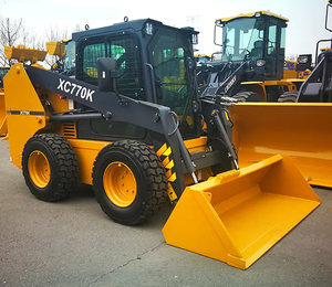 Cargadora de Ruedas Diésel XC770K de 1.25 Toneladas, Minicargadora con Capacidad de Cucharón de 0.6 CBM, 1 Año de Garantía, Alta Eficiencia - Product Image 4