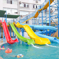 Toboggan aquatique durable en fibre de verre certifié CE EN1176, idéal pour le développement immobilier, intérieur et extérieur