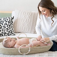 Panier de Moïse ovale personnalisé fait main en herbe de mer tressée naturelle de Chine avec matelas intégré pour bébé