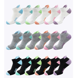 Fábrica de colores al por mayor logotipo personalizado Funky tobillo alto rendimiento entrenamiento atlético hombres mujeres 100% calcetines deportivos de algodón - Product Image 4