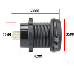 เครื่องชาร์จในรถยนต์แบบ USB คู่ 12-24V พร้อมจอแสดงผลดิจิตอลโวลต์มิเตอร์ชาร์จเร็วสำหรับใช้ในรถยนต์ - Product Image 2