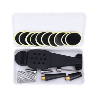 Kit d'outils de réparation de vélo Yueli, pompe à air en aluminium, kit de réparation de pneus, outils d'entretien pour vélo de route et VTT - Product Image 4