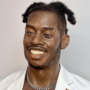 Statue grandeur nature du chanteur, figurine en cire de silicone, qui peut être utilisée pour la collection et le musée de la cire - Product Image 5