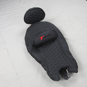 GANE Design Coprisedile in Pelle di Alta Qualità Resistente all'Usura <span class=keywords><strong>per</strong></span> Bicicletta Elettrica, Moto e <span class=keywords><strong>Auto</strong></span>, Adatto <span class=keywords><strong>per</strong></span> Piaggio BWS Sport 4t - Product Image 5