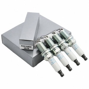 หัวเทียนคู่แพลตตินัมสำหรับรถยนต์ รุ่น PFR7S8EG 1675 สำหรับรถยนต์ Volkswagen Golf Eos Jetta Audi A3 A4 A5 A6 Q5 R8 S5 TT Passat Tiguan - Product Image 1