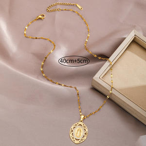 Collar con Colgante Ovalado <span class=keywords><strong>de</strong></span> la <span class=keywords><strong>Virgen</strong></span> <span class=keywords><strong>de</strong></span> <span class=keywords><strong>Guadalupe</strong></span> Chapado en Oro <span class=keywords><strong>de</strong></span> 18K para Mujer, Collar <span class=keywords><strong>de</strong></span> Cobre con Circonita para Mujer - Product Image 5