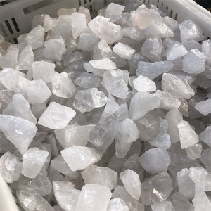 Thạch Anh Nguyên Chất Trong Suốt Tự Nhiên Lộn Xộn, Đá Tinh Thể Thô Nghiền Nát Giá Bán Buôn - Product Image 1