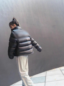 Cappotto Invernale 2025 in Cotone Trapuntato Ecologico Giacca Ispessita <span class=keywords><strong>di</strong></span> <span class=keywords><strong>Marca</strong></span> alla Moda con Colletto alla Coreana da <span class=keywords><strong>Uomo</strong></span> Logo Frontale Casual - Product Image 6