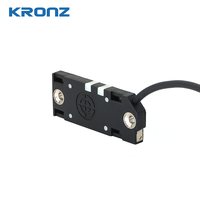Capteur capacitif KRONZ Q20, détection 10 mm, sortie PNP NC, 10-30 VDC, non encastré, IP65, câble 2 m, capteur cubique