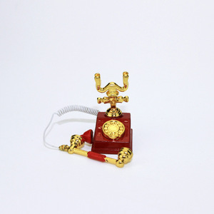 Modèle de téléphone miniature 1:12, accessoires pour maison de poupée, mini téléphone rétro - Product Image 2