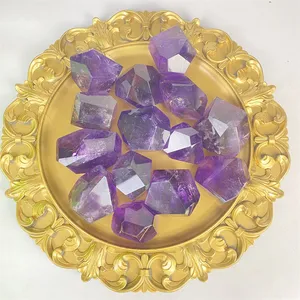 Precio al por mayor púrpura forma aleatoria curación Natural decoración del hogar Cristal de alta calidad cristal amatista forma libre para Decoración