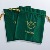 Sac à poussière recyclable en satin brodé brillant imprimé de logo personnalisé pour sous-vêtements sac à cordon emballage de cadeau de cheveux pochette en soie