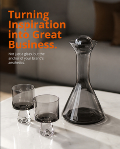 Ensemble de <span class=keywords><strong>carafe</strong></span> <span class=keywords><strong>à</strong></span> <span class=keywords><strong>whisky</strong></span> en <span class=keywords><strong>cristal</strong></span> gris fumé nordique de luxe avec 4 verres <span class=keywords><strong>à</strong></span> base lourde <span class=keywords><strong>Carafe</strong></span> géométrique pour cadeau de bar - Product Image 1
