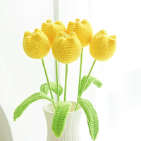 Bouquet de roses artificielles 3D en crochet fait à la main de tulipes tricotées pour la Saint-Valentin et le Nouvel An