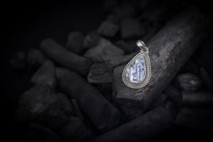 Colgante de Silicona Natural Hecho a Mano, Joyería de Plata de Ley 925, Colgante de Plata Boho de Moda para Mujer, Proveedor Mayorista Directo de Fábrica - Product Image 2