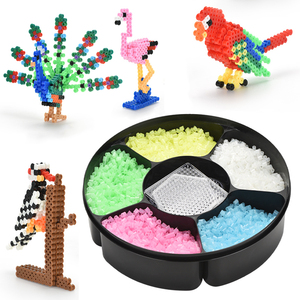 7500 Pezzi Set di Perline Luminose Colorate Fai-da-Te, Perline da Stirare Magiche, <span class=keywords><strong>Giocattolo</strong></span> Artigianale Fatto a Mano, Set di Diversi Tipi di Perline Fuse - Product Image 1