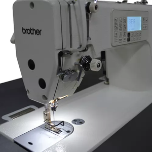 Le S-7180A Brother utilise <span class=keywords><strong>un</strong></span> moteur à entraînement direct pour fournir une couture de haute qualité et augmenter l'efficacité de la production. - Product Image 3