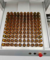 Machine de remplissage d'ampoule de tube à essai de gouttes pour les yeux d'huile essentielle