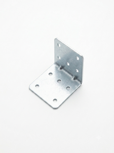 Support d'angle robuste en fer 48x48x48, galvanisé et thermolaqué, quincaillerie de fixation pour meubles en bois et cadres métalliques - Product Image 1