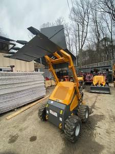 हाइ380 छोटे स्किड स्टीड लोडर 0.15 क्यूबिक मीटर बाल्टी 890 किलोग्राम ऑपरेटिंग वजन गर्म बिक्री मल्टीफंक्शन निर्माण मशीन - Product Image 5