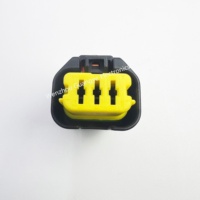Cableado Automotriz USB de 3 Vías con Carcasa de ABS/Nylon, Clasificación IP67, Corriente de 20A, Modelo 1-1801178-4