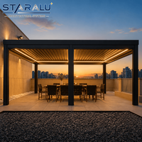 Pérgola Baja de Alta Calidad con Techo de Aluminio Motorizado y Puertas de Vidrio para Diseño de Jardín de Villas de Lujo