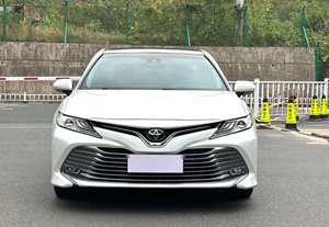 Auto Usado Chino Económico de Gasolina 2026, <span class=keywords><strong>Toyota</strong></span> Camry, 4 Puertas, 5 Plazas, Tamaño Mediano, Híbrido - Product Image 4