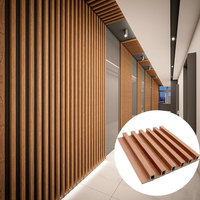 Panel y tablero de pared estriado 3D compuesto de plástico de madera decorativo Interior/revestimiento de Panel de gran pared WPC de grano de madera para interiores