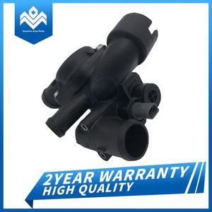 Boîtier de thermostat et capteur pour système de refroidissement VW Touareg 2002-2006 - Product Image 3