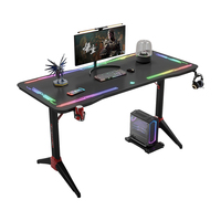 Bureau de jeu et d'ordinateur moderne et personnalisable avec tapis de souris intégré, éclairage RGB, design convertible et structure en fer
