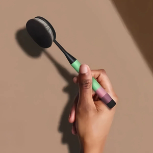 YRX Beauty Oval <b>Makeup</b> <b>Brush</b> Set 5pcs Super Soft Synthetic <b>Brushes</b> For Foundation Blending Special Plastic Handle <b>Makeup</b> <b>Brush</b> - Product Image 3