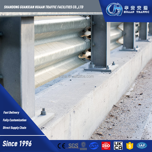 Raggio di traffico AASHTO M180 Crash barriera U Post distanziatore barriera di traffico zincato a caldo - Product Image 2