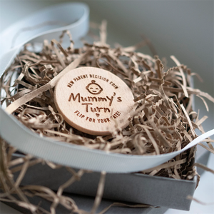 Custom Engrave Eco-Friendly Round Baby Shower Decor Disc New Parents Decision Wooden/Bamboo Coins with Custom Logo-Souvenir
