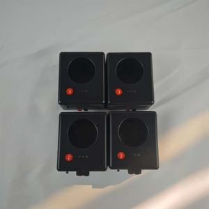 4 Kanallı A/B/C/D Sahne Fırlatıcı Seti - Festivaller için Kablosuz Uzaktan Kumandalı Konfeti Makinesi - Product Image 1