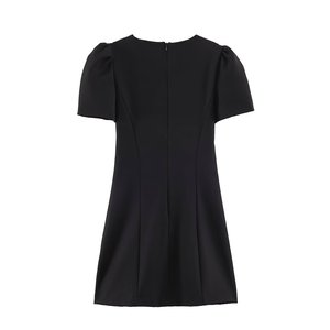 Vestido Mini Personalizado 2026 para Mujer con Detalle de Lazo, Cuello en V, Manga Corta, Corte Ajustado, Estilo Línea A, Vestido de Verano con Lazo Delantero, Fabricación OEM/ODM en China - Product Image 4