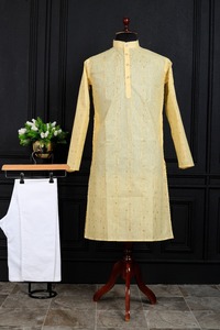 Vêtements décontractés pour fête de mariage Kurta simple et traditionnelle en pur coton pour hommes avec pyjama Fournisseur de meilleure qualité au prix de gros - Product Image 2