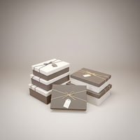 Boîte cadeau de luxe en carton rigide écologique pour emballage alimentaire de gâteaux, fermeture magnétique, forme sac à main, doublure en éponge recyclable