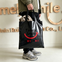 Sacs de courses en polyéthylène découpés sur mesure avec poignée découpée, imprimés pour vêtements et marchandises