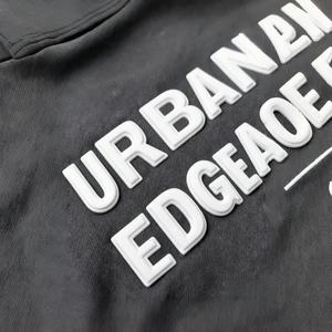 เสื้อยืดแขนสั้นผู้ชายสไตล์วินเทจ ผ้าถักลายนูน พิมพ์โลโก้ ล้างสีแบบ Stone Washed และ Acid Washed ทรงหลวม แบบ Unisex ผลิตตามสั่ง (OEM) - Product Image 3