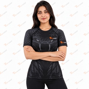 Tiierwear Haut de compression à manches courtes pour femme, imprimé serpent noir, séchage rapide, en Spandex/Polyester - Product Image 2