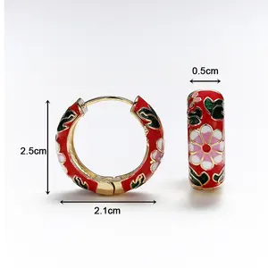 Nueva moda personalizada esmalte flor huggie aro pendientes multicolor esmalte aro pendientes