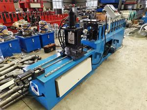 Machine de profilage à froid pour profilés LGSF en acier galvanisé, machine de fabrication de profilés omega, machine de formage à froid pour profilés de plafond (hat channel) - Product Image 3