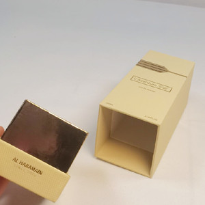 Caja de perfume de cartón reciclable ecológico, caja de joyería, embalaje de envío rectangular, caja de perfume de marca famosa. - Product Image 3