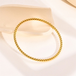 Wholesale 3mm Twist Bangle Gold Vacuum Plated Stainless Steel <b>Bracelet</b> for Women - Product Image 1